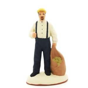 santon de provence peint à la main homme pommes de terre