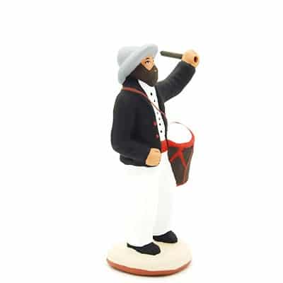 santon de provence peint à la main tambourinaire profil