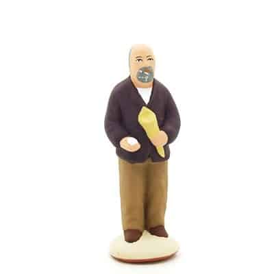 santon de provence peint à la main vendeur d'oeuf