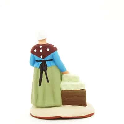 santon peint à la main la femme aux savons dos