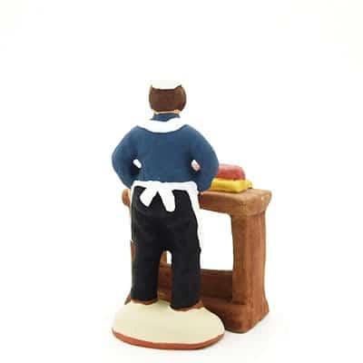 santon de provence le boucher peint a la main dos