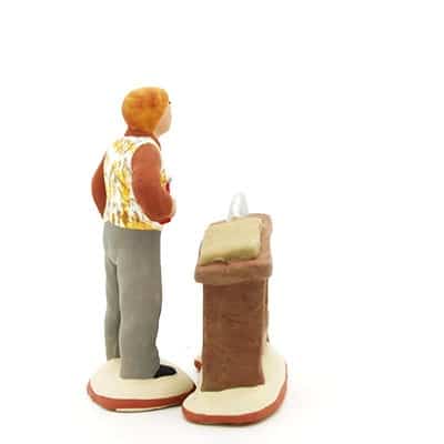 santon de provence le charpentier et son etabli peint à la main profil