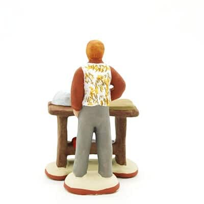 santon de provence le charpentier et son etabli peint à la main dos