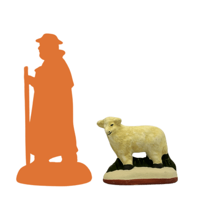 Agneau debout tête à gauche