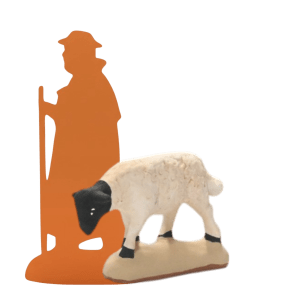 Mouton qui broute tête noire