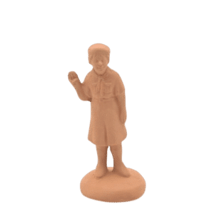 Fille scout à peindre